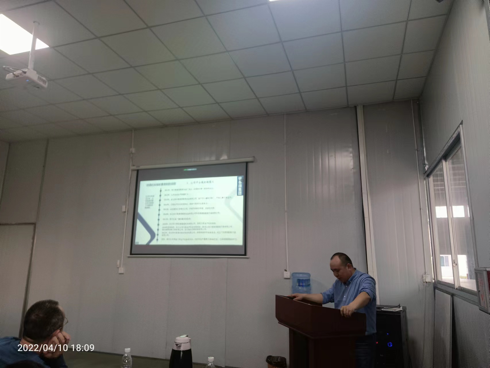 b097aa60-6c63-4a17-9e04-08a67d34bdc0